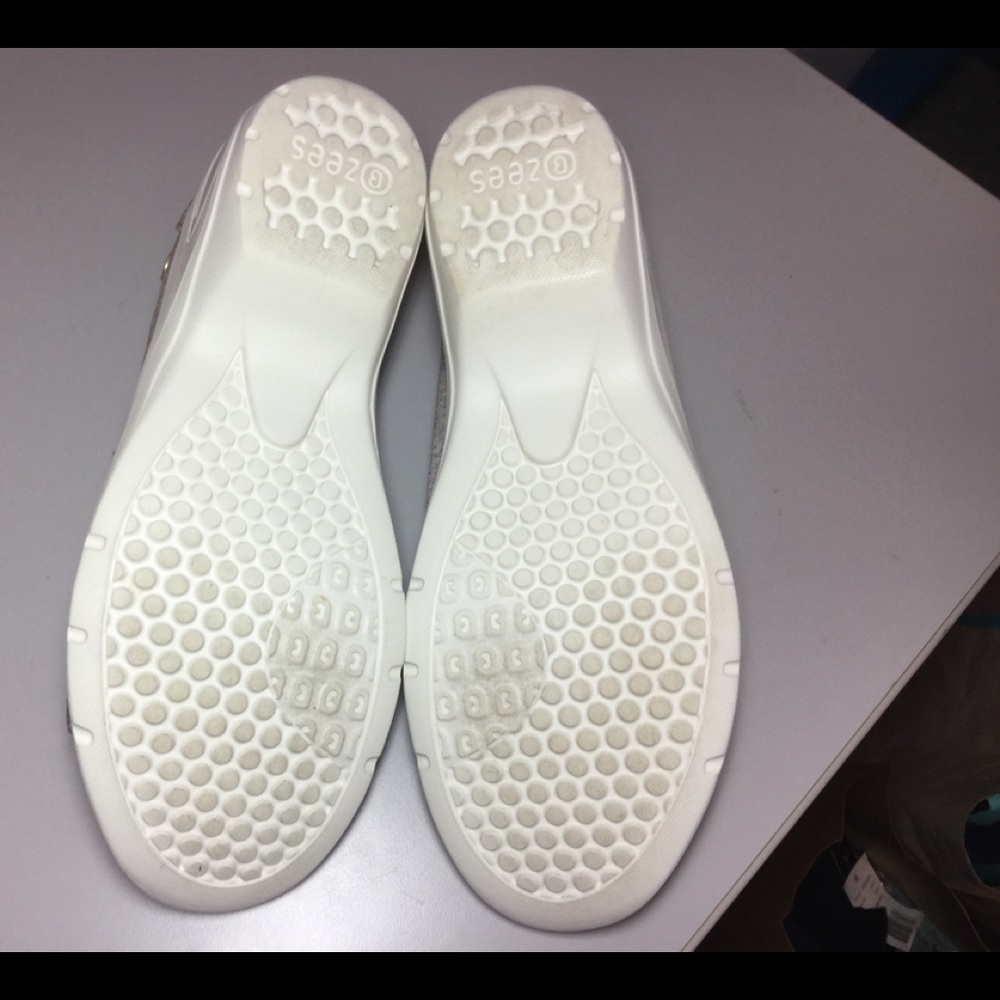 Purple and White Slip-On Shoes - Picture 2 of 2
